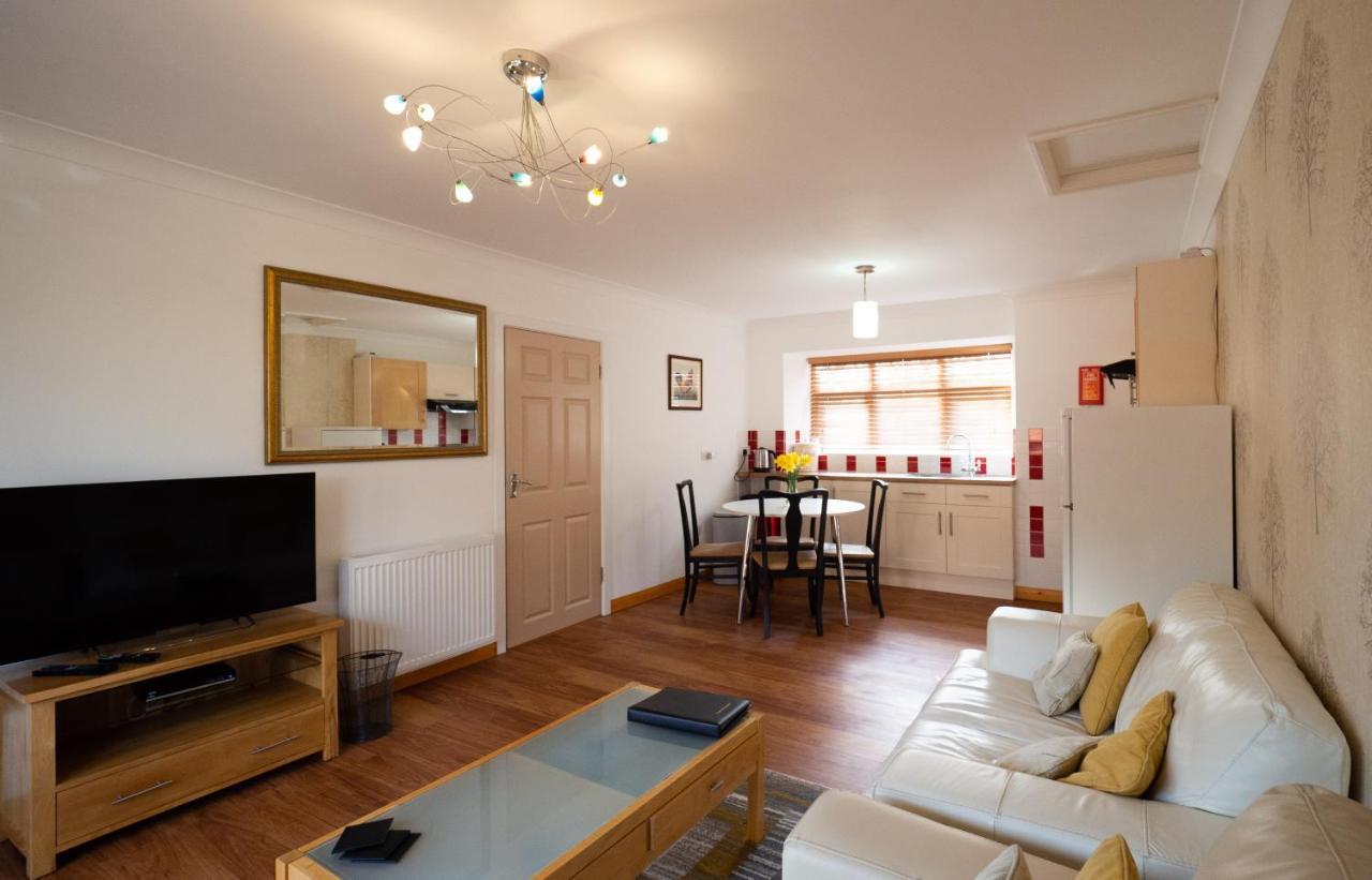 Surlingham Lodge Garden Cottage In Rspb Village Near Norwich Bagian luar foto
